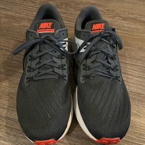 Nike Zoom Structure 22 Black and Red Sneakers